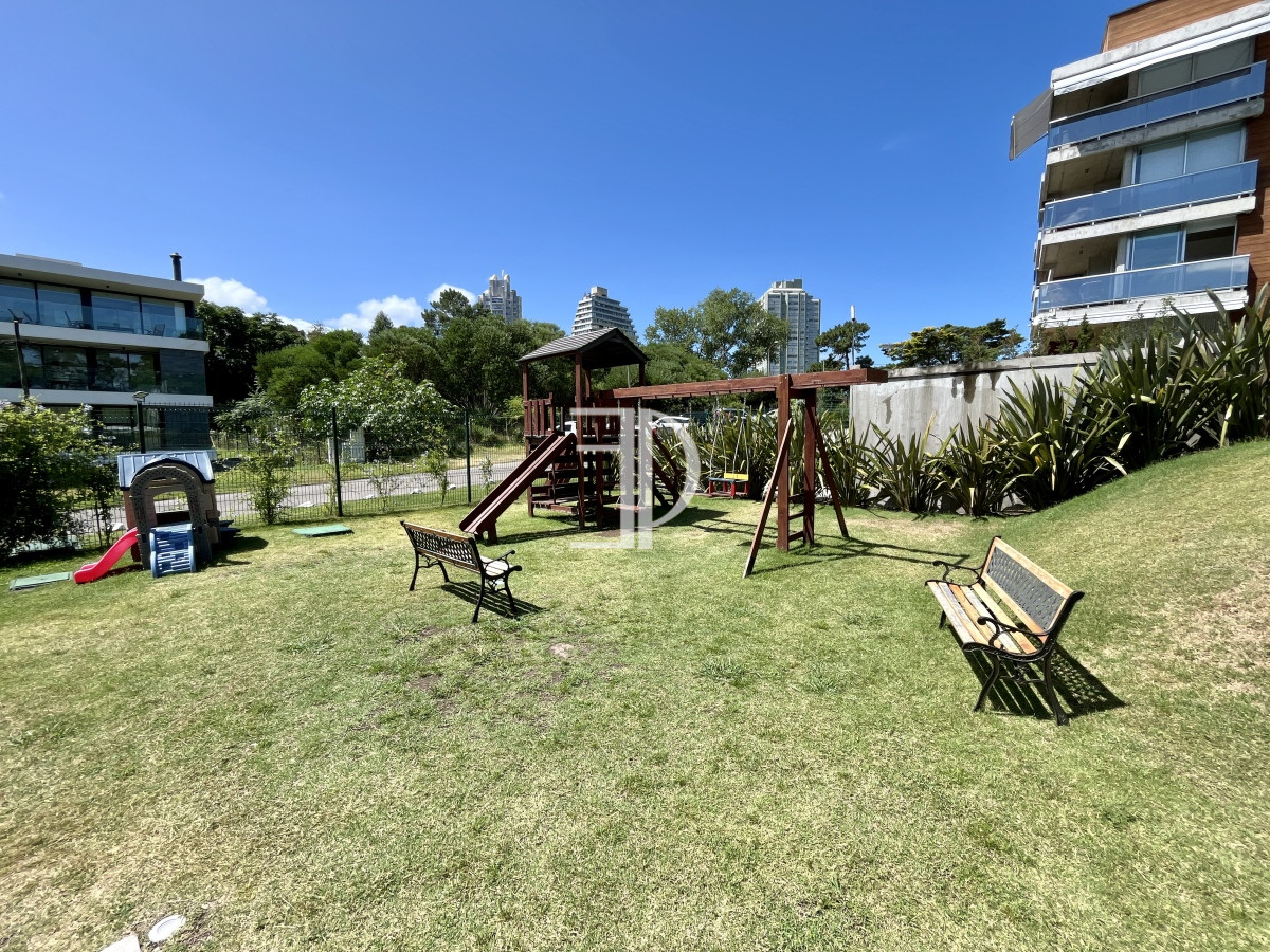 Apartamento ID.571 - Venta apartamento 1 dormitorio. Playa mansa, Punta del Este 