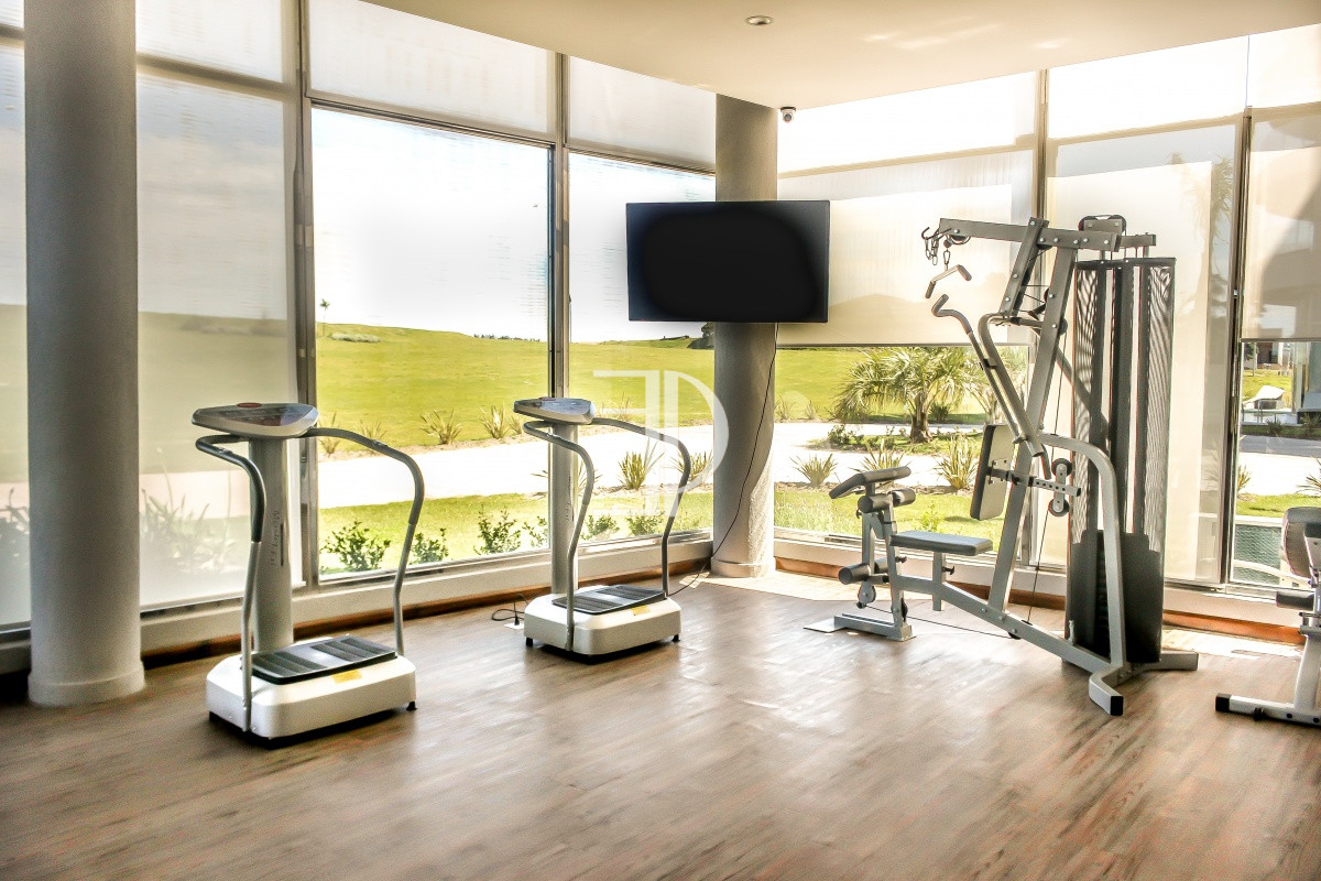 Apartamento ID.579 - Venta apartamento 1 dormitorio Playa mansa Punta del Este. 