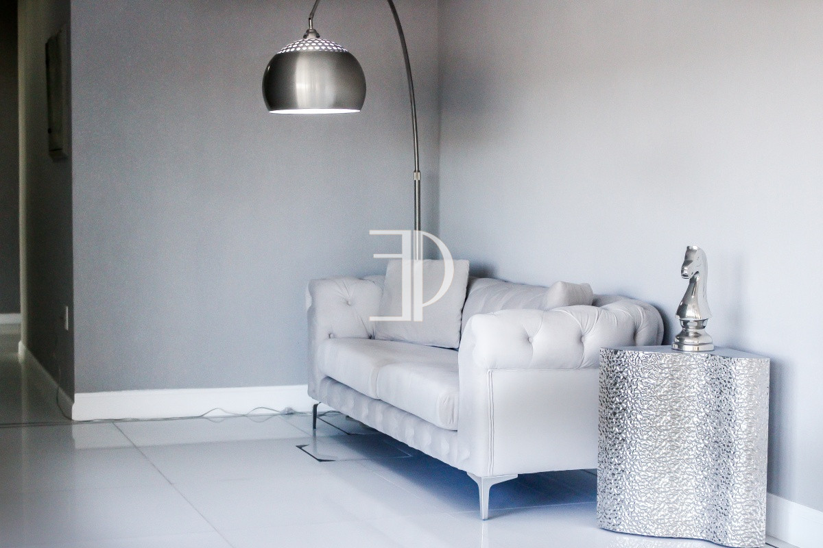 Apartamento ID.579 - Venta apartamento 1 dormitorio Playa mansa Punta del Este. 