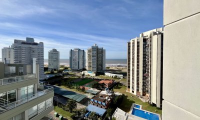 Departamento en Venta, playa brava.