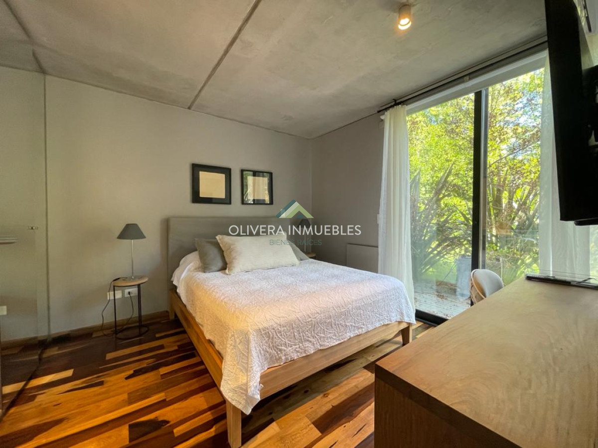 Apartamento ID.12223 - Venta apartamento 2 dormitorios playa brava Punta del Este
