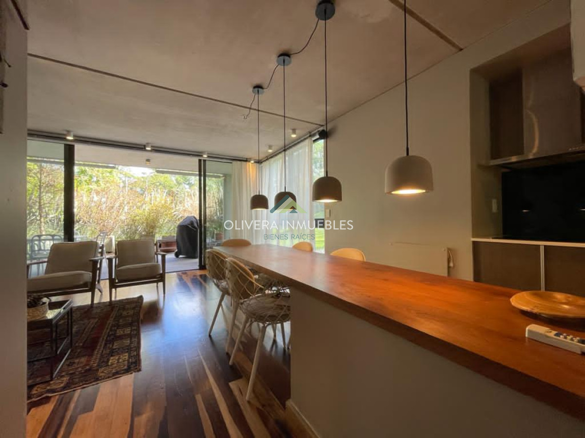 Apartamento ID.12223 - Venta apartamento 2 dormitorios playa brava Punta del Este