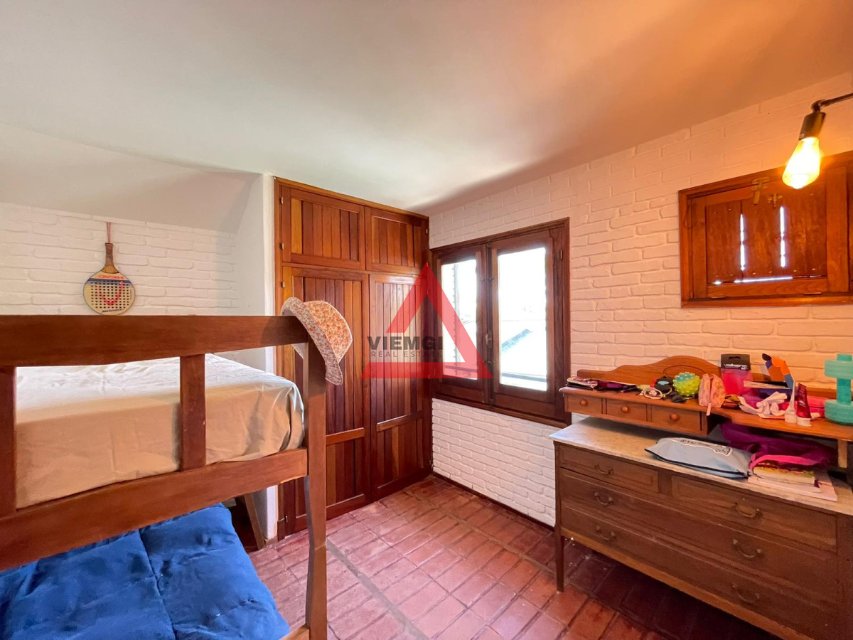 Casa ID.159 - Casa de 4 dormitorios a 200mts del mar , Playa Mansa 