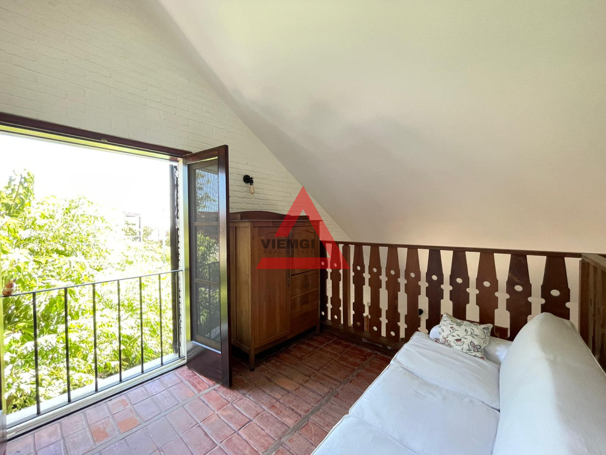 Casa ID.159 - Casa de 4 dormitorios a 200mts del mar , Playa Mansa 