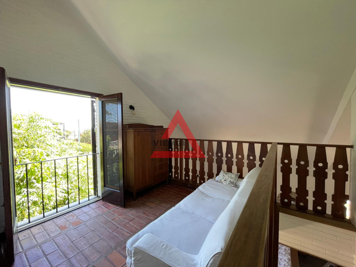 Casa ID.159 - Casa de 4 dormitorios a 200mts del mar , Playa Mansa 