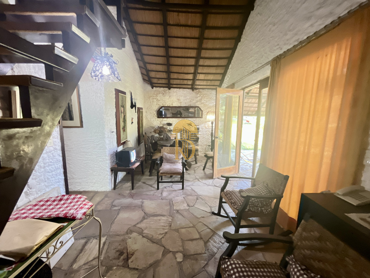 Venta casa 3 dormitorios. Pinares, Punta del Este -id-785-4