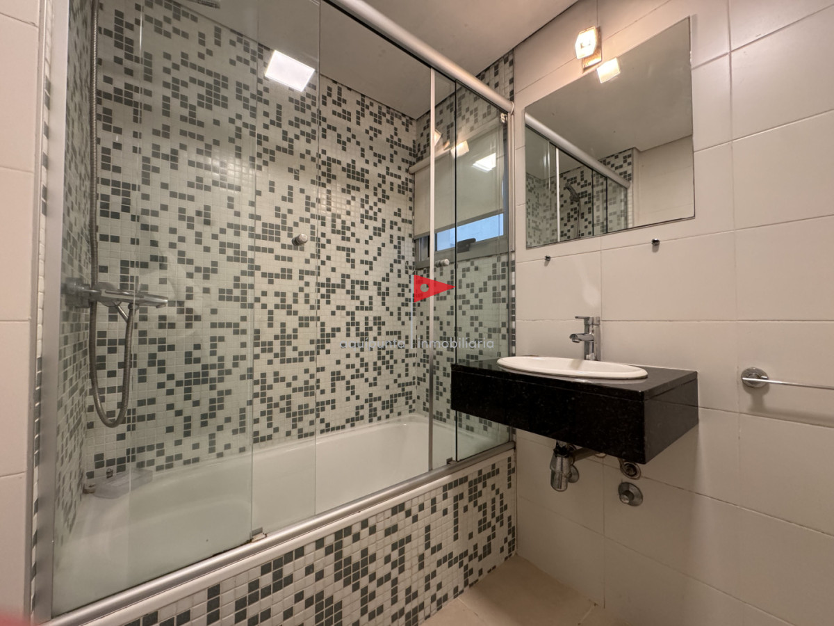 Apartamento ID.173 - Venta apartamento 3 dormitorios, Punta del Este 