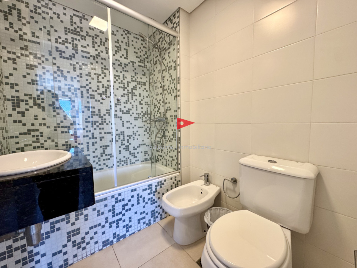 Apartamento ID.173 - Venta apartamento 3 dormitorios, Punta del Este 