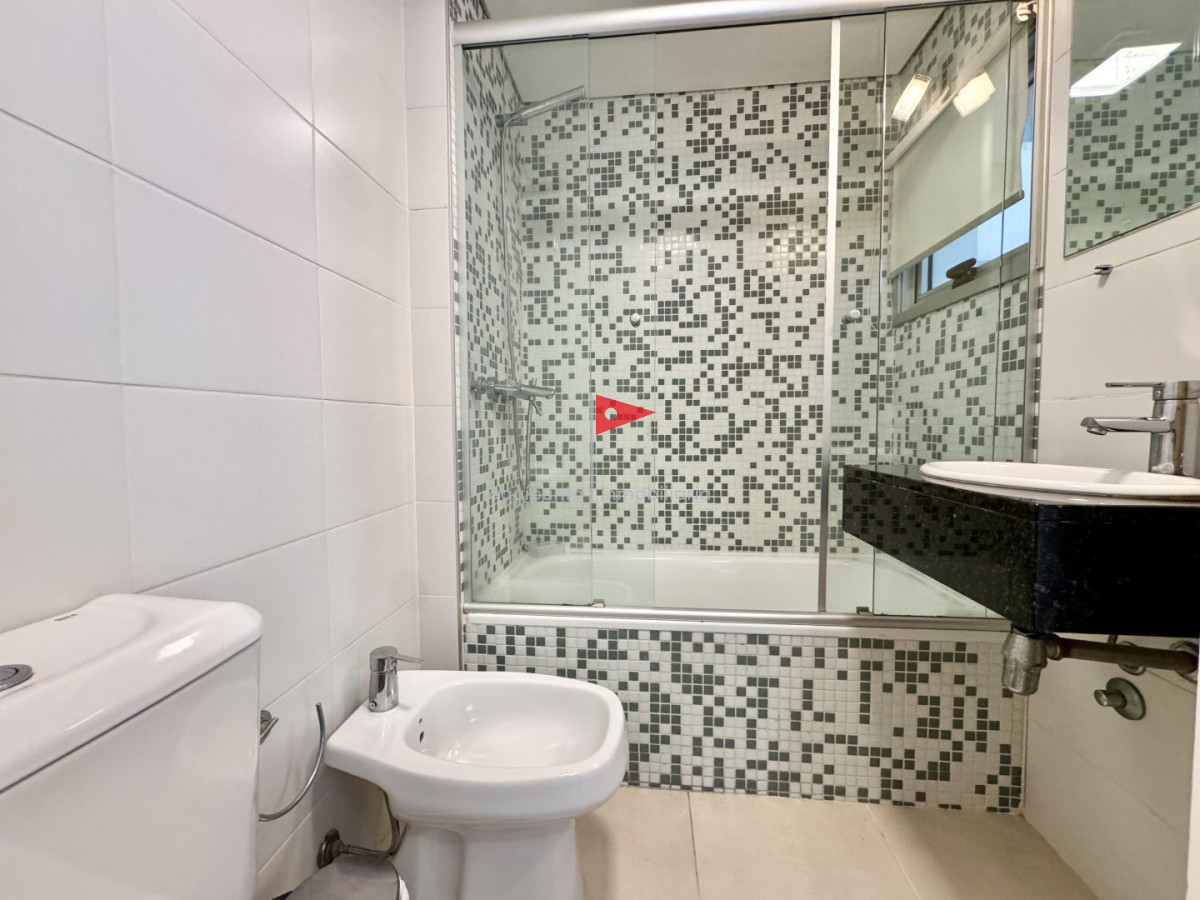 Apartamento ID.173 - Venta apartamento 3 dormitorios, Punta del Este 