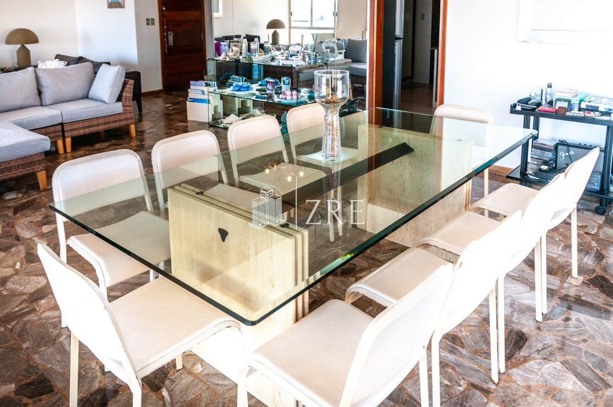 Apartamento ID.338 - Primera fila Playa Mansa, semipiso en Malecon.