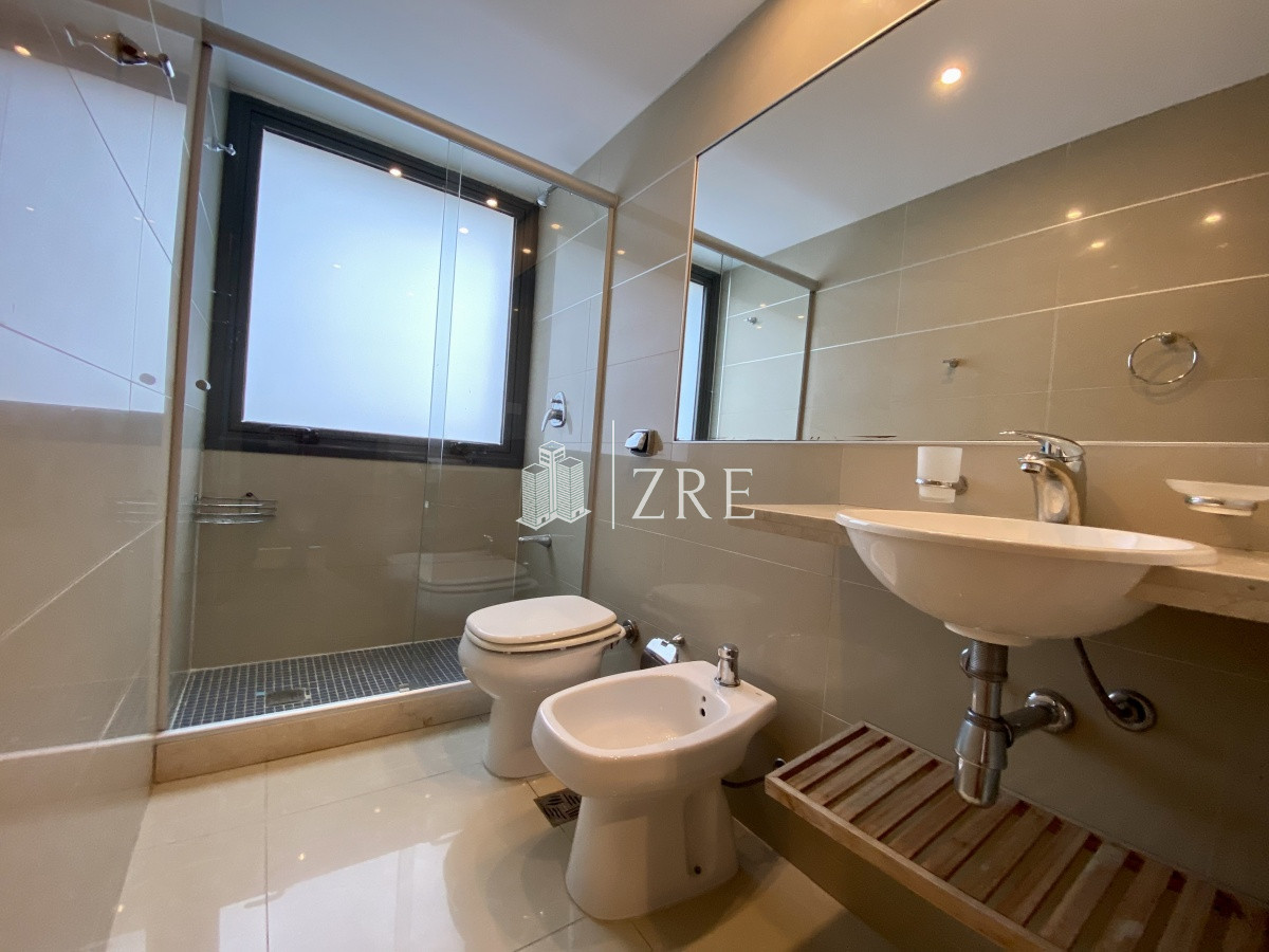 Apartamento ID.334 - Venta apartamento 2 dormitorios. Playa brava, Punta del Este