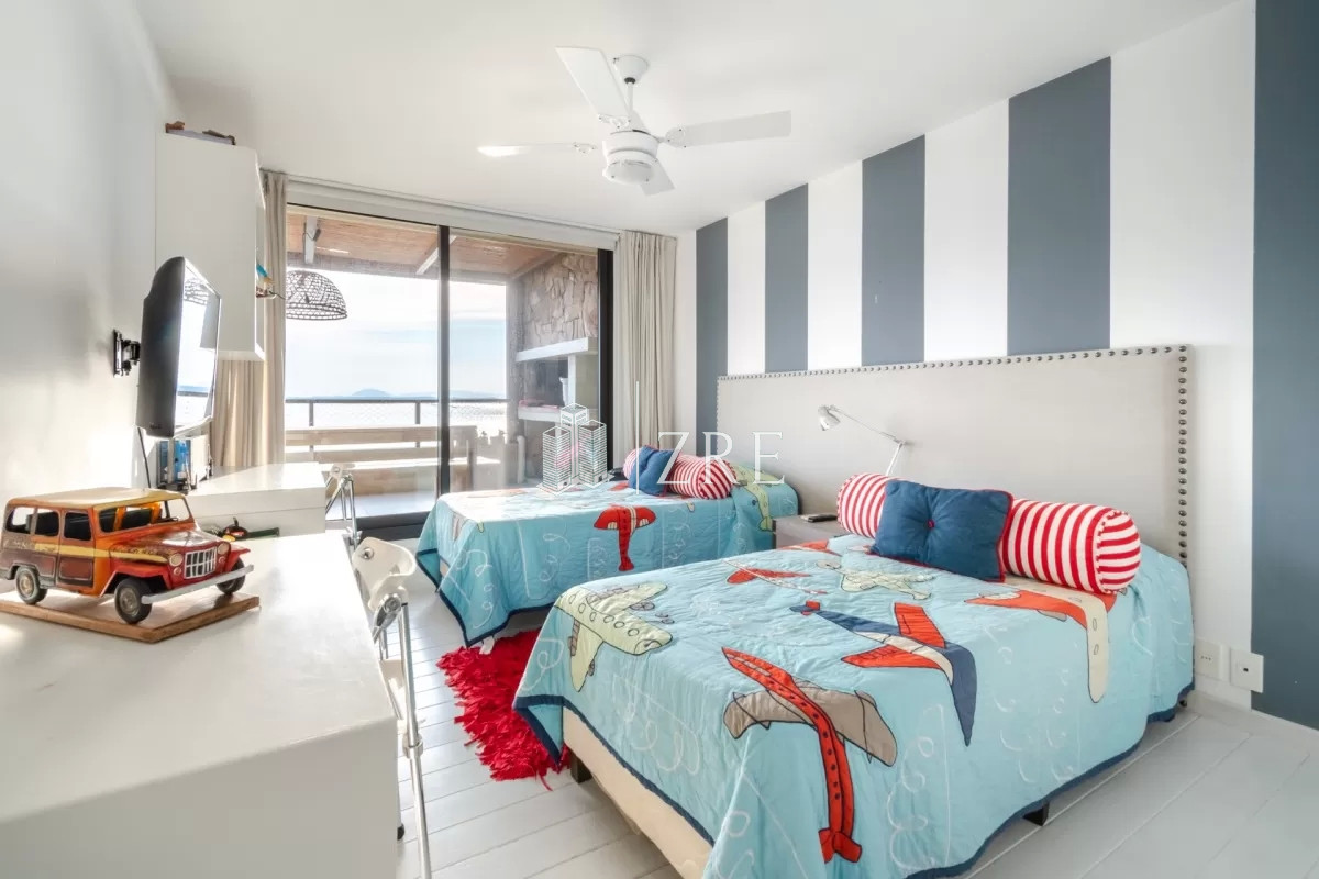 Apartamento ID.269 - Venta apartamento 3 dormitorios más dependencia Punta Ballena 
