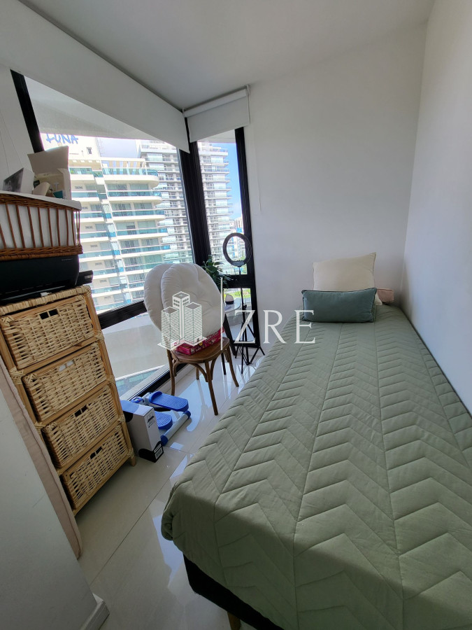 Apartamento ID.1354 - Venta de apartamento de 1 dormitorio y medio en Punta del Este