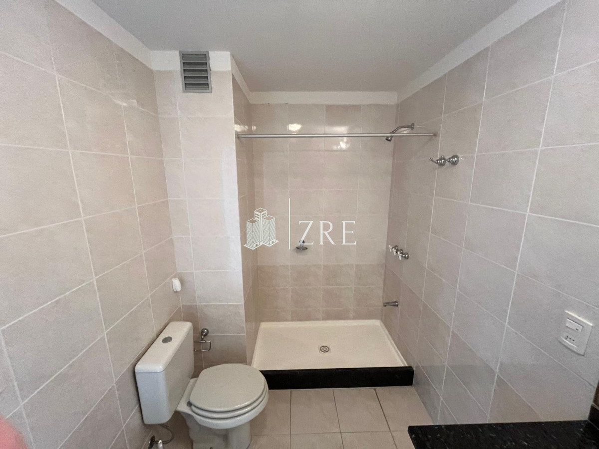 Apartamento ID.596 - Venta apartamento Amadeus, Playa Mansa, Punta del Este