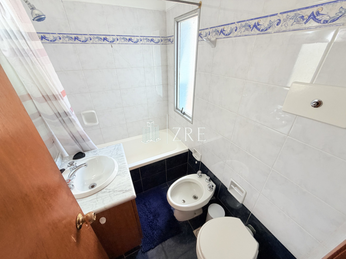 Apartamento ID.1265 - Venta apartamento 2 dormitorios. Peninsula, Punta del Este 