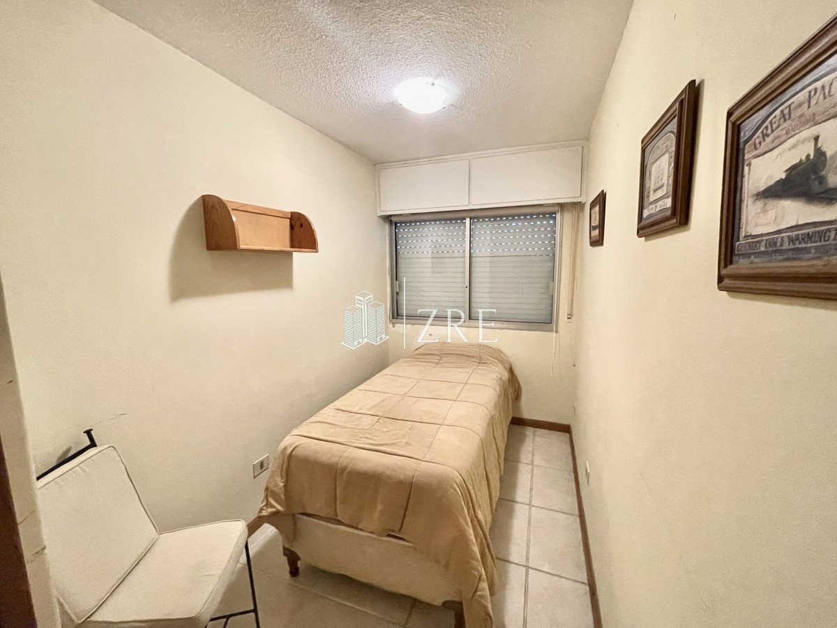 Apartamento ID.215 - Venta apartamento 3 Dormitorios en Península, Punta del Este, Oportunidad!