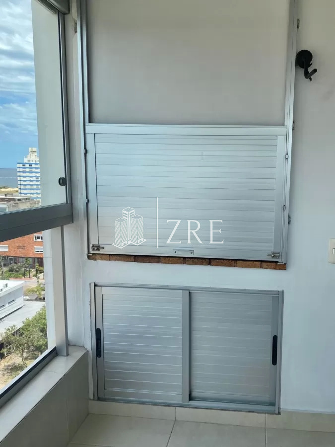 Apartamento ID.903 - Apartamento en Venta de tres dormitorios, Punta del Este 