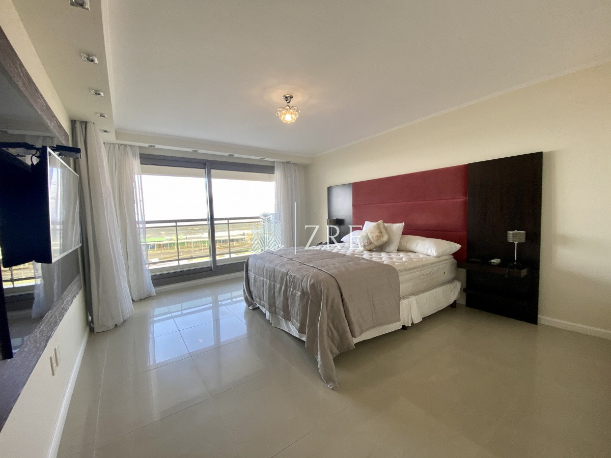 Apartamento ID.512 - Venta apartamento Imperiale, 3 dormitorios esquinero Punta del Este