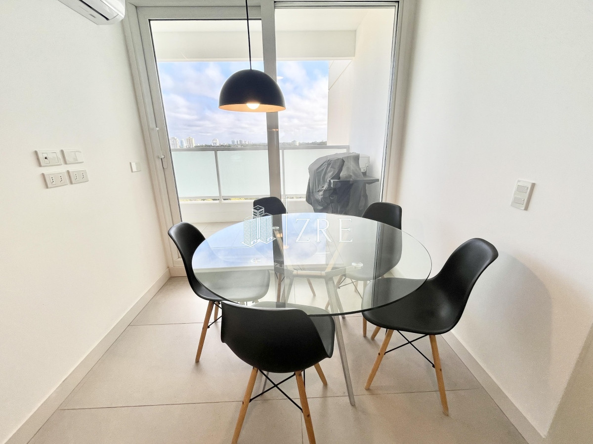 Apartamento ID.166 - Venta apartamento 3 dormitorios Le parc III Punta del Este 