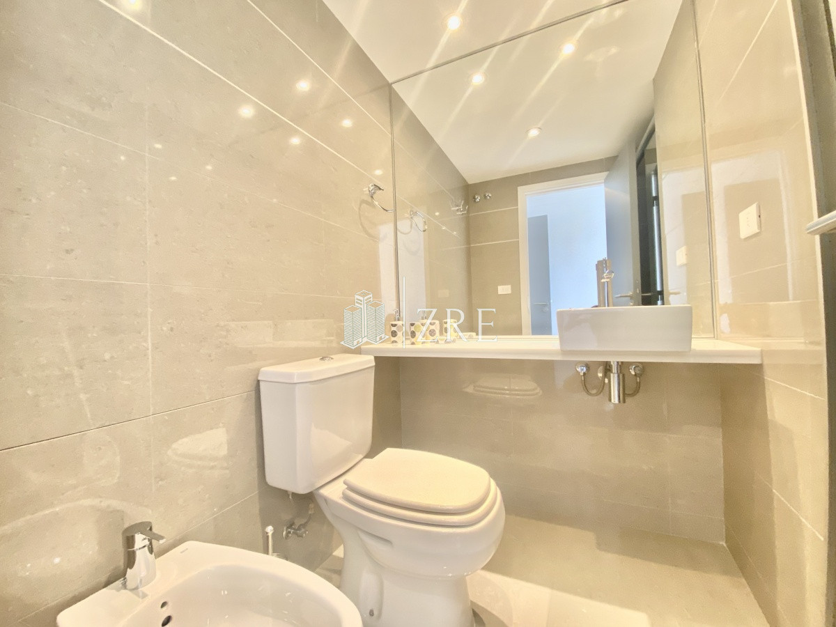 Apartamento ID.280 - Venta apartamento 2 dormitorios. Playa mansa, Punta del Este 