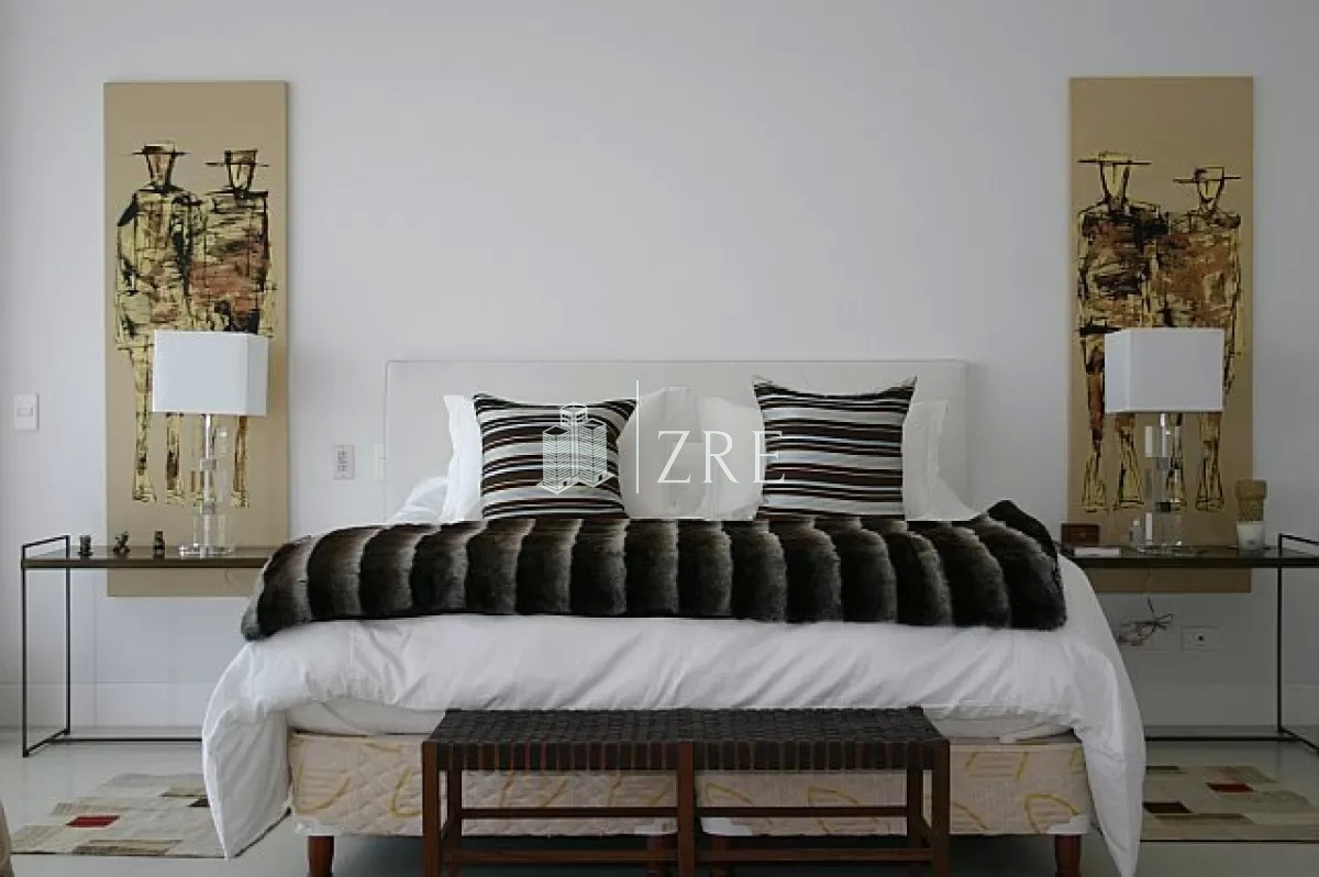 Apartamento ID.908 - Venta apartamento 5 dormitorios playa brava Punta del Este 