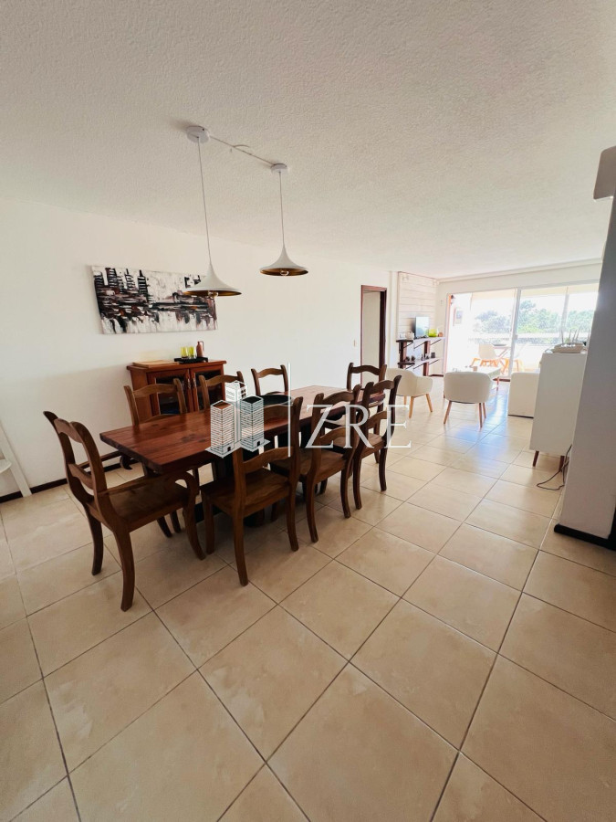 Apartamento ID.92 - Venta apartamento 3 dormitorios. Roosevelt, Punta del Este