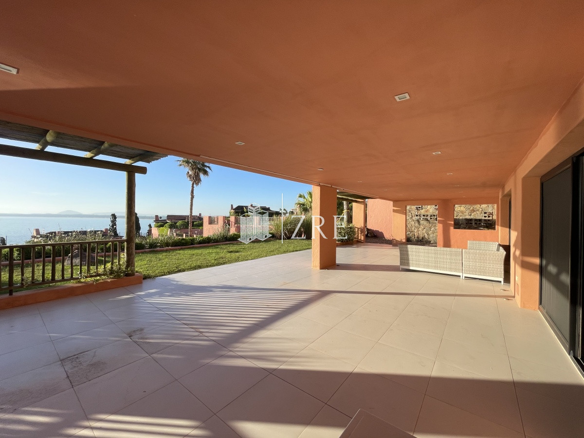 Apartamento ID.276 - Venta. Apartamento, 5 dormitorios. Punta Ballena