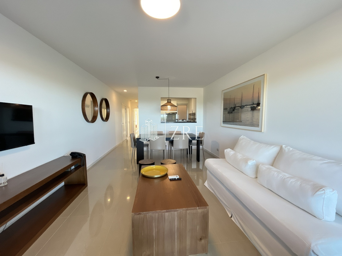 Apartamento ID.233 - Venta apartamento 3 dormitorios playa brava Punta del Este 