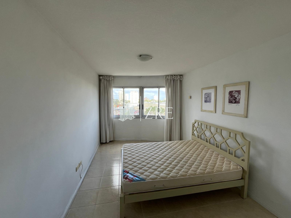 Apartamento ID.596 - Venta apartamento Amadeus, Playa Mansa, Punta del Este