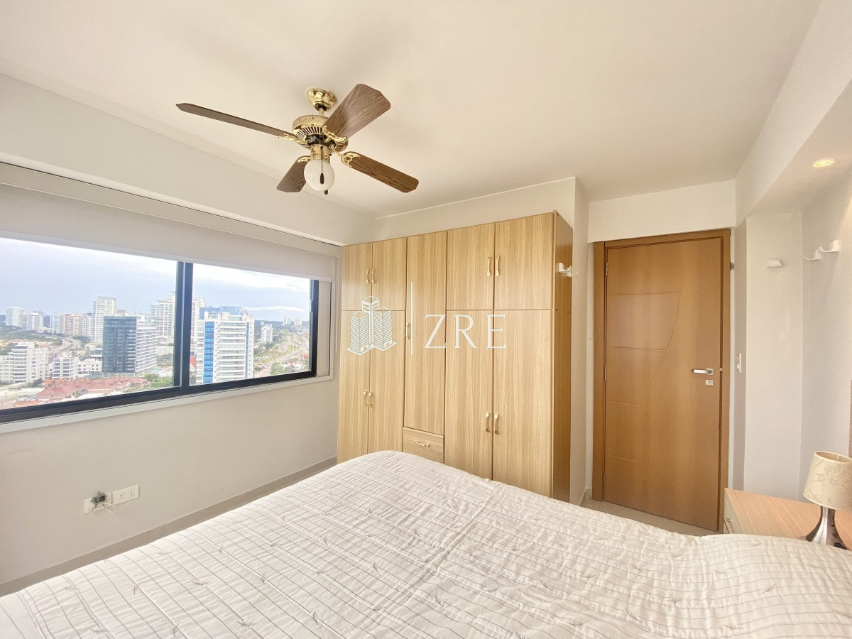 Apartamento ID.279 - Venta apartamento 4 dormitorios playa brava Punta del Este