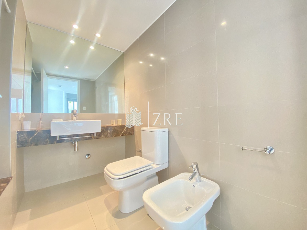 Apartamento ID.290 - Alquiler temporal tiburón III Punta del Este tres dormitorios.  