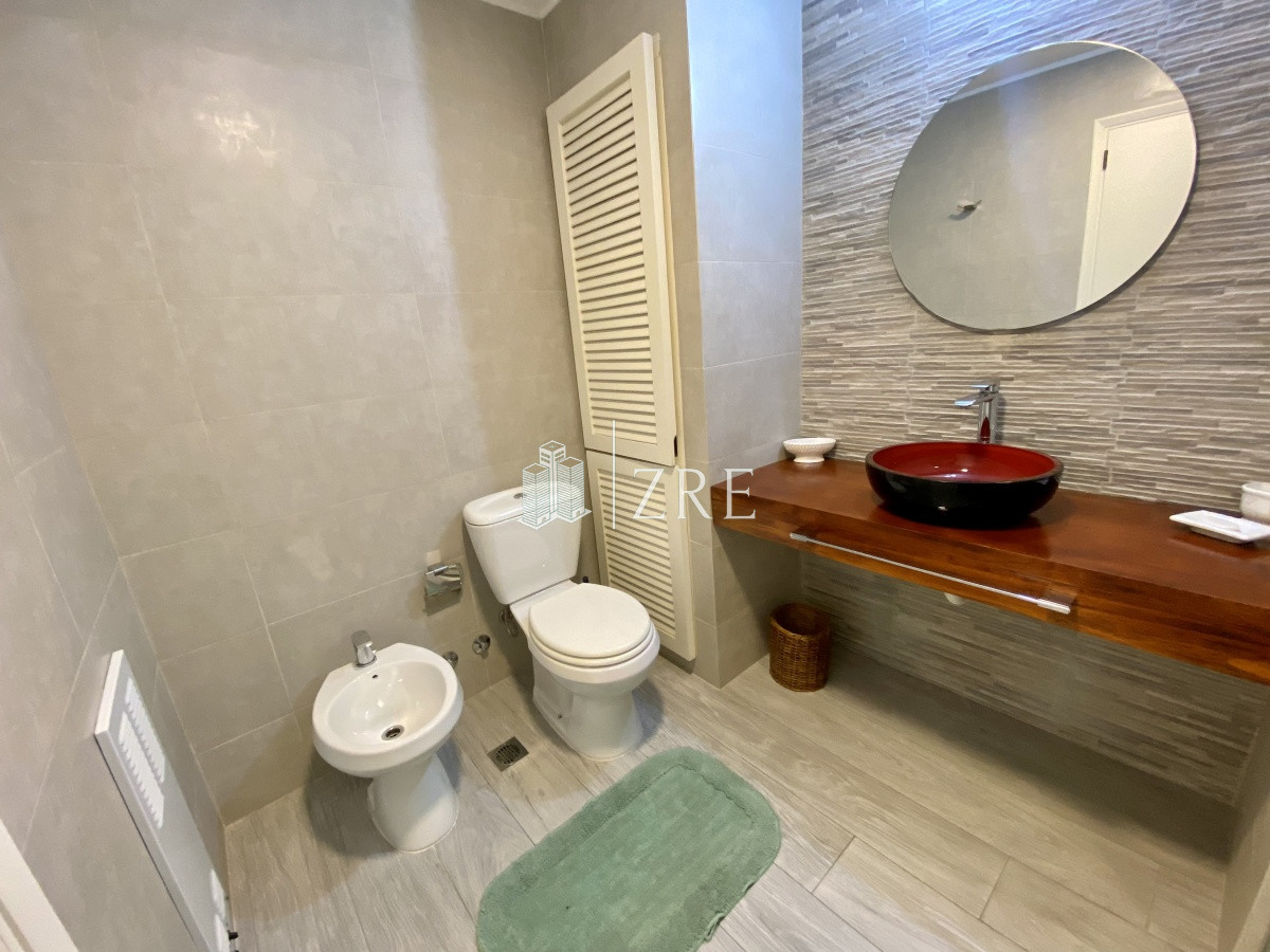 Apartamento ID.349 - Venta Apartamento 3 dormitorios en península Punta del Este 