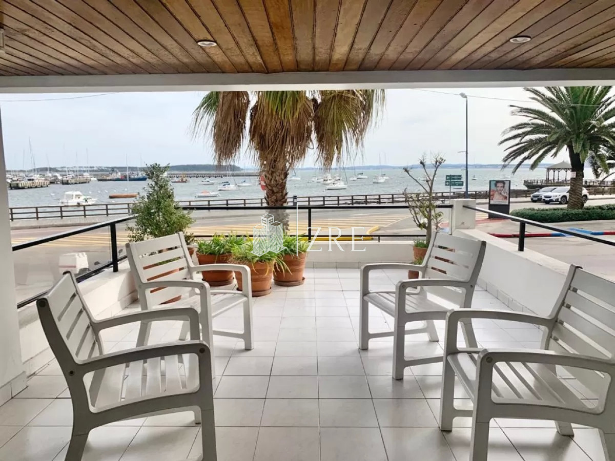 Apartamento ID.297 - Venta apartamento 4 dormitorios  Punta del Este