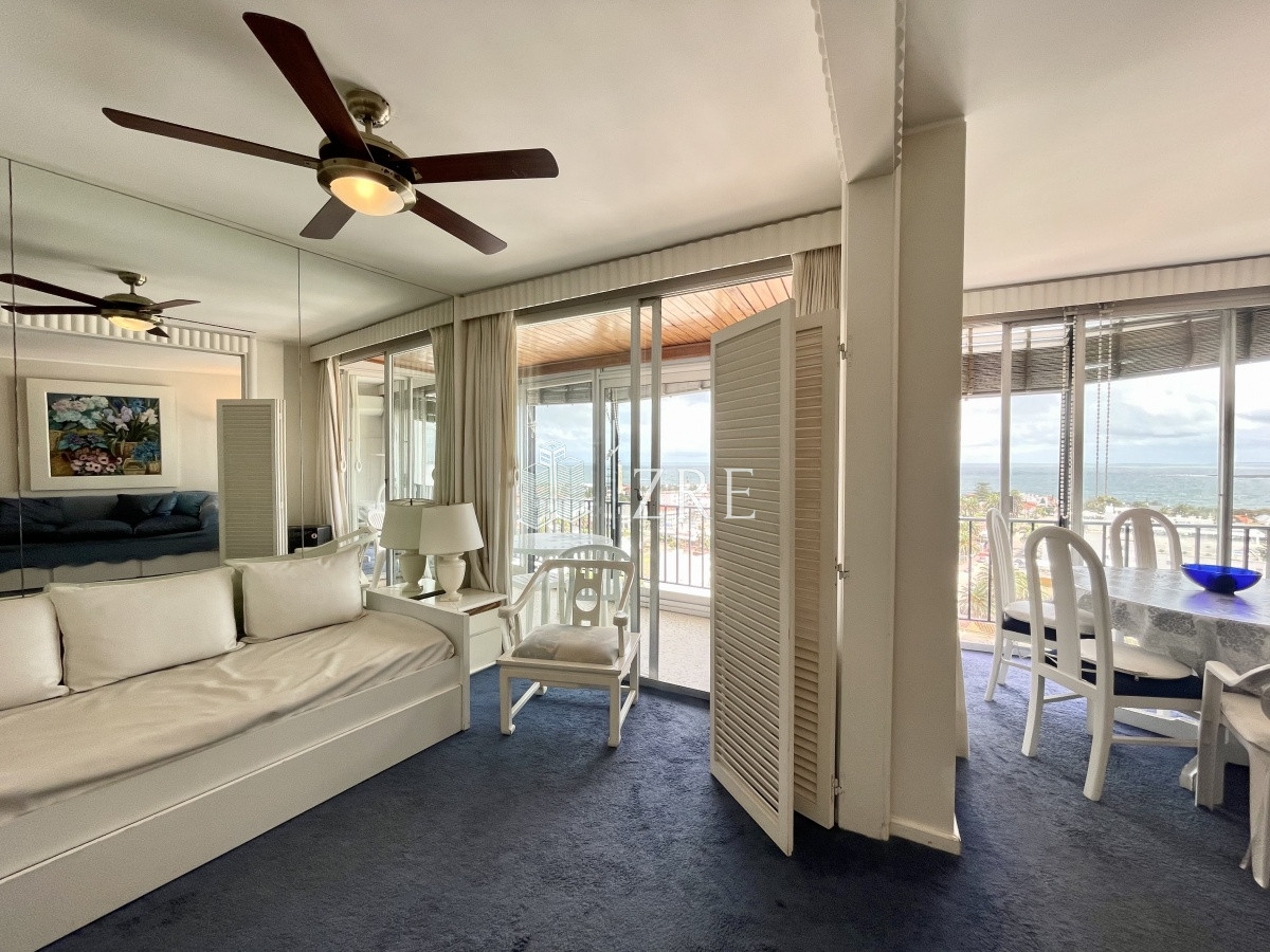 Apartamento ID.237 - Venta Departamento con espectacular vista a isla Gorriti