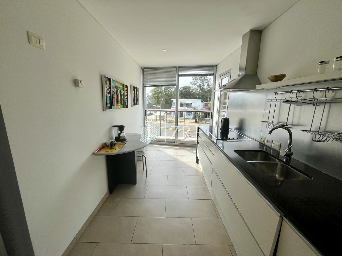 Apartamento ID.534 - Venta apartamento 3 dormitorios. La barra, Punta del Este 
