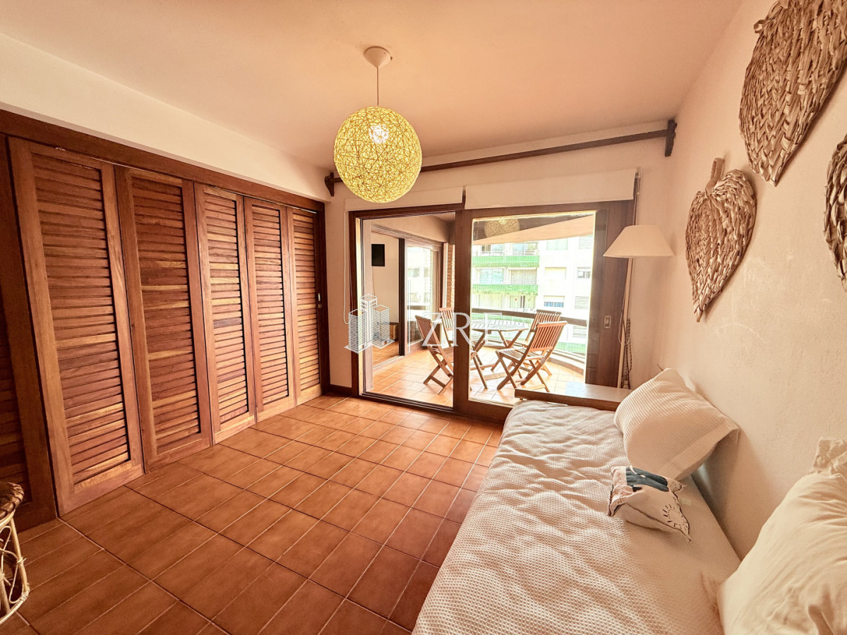 Apartamento ID.414 - Venta apartamento en península, Punta del Este