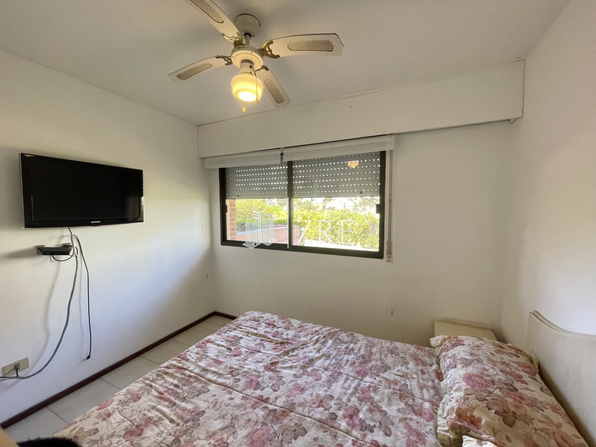 Apartamento ID.188 - Venta Oportunidad Departamento - 3 dormitorios - Playa Mansa - Punta Del Este