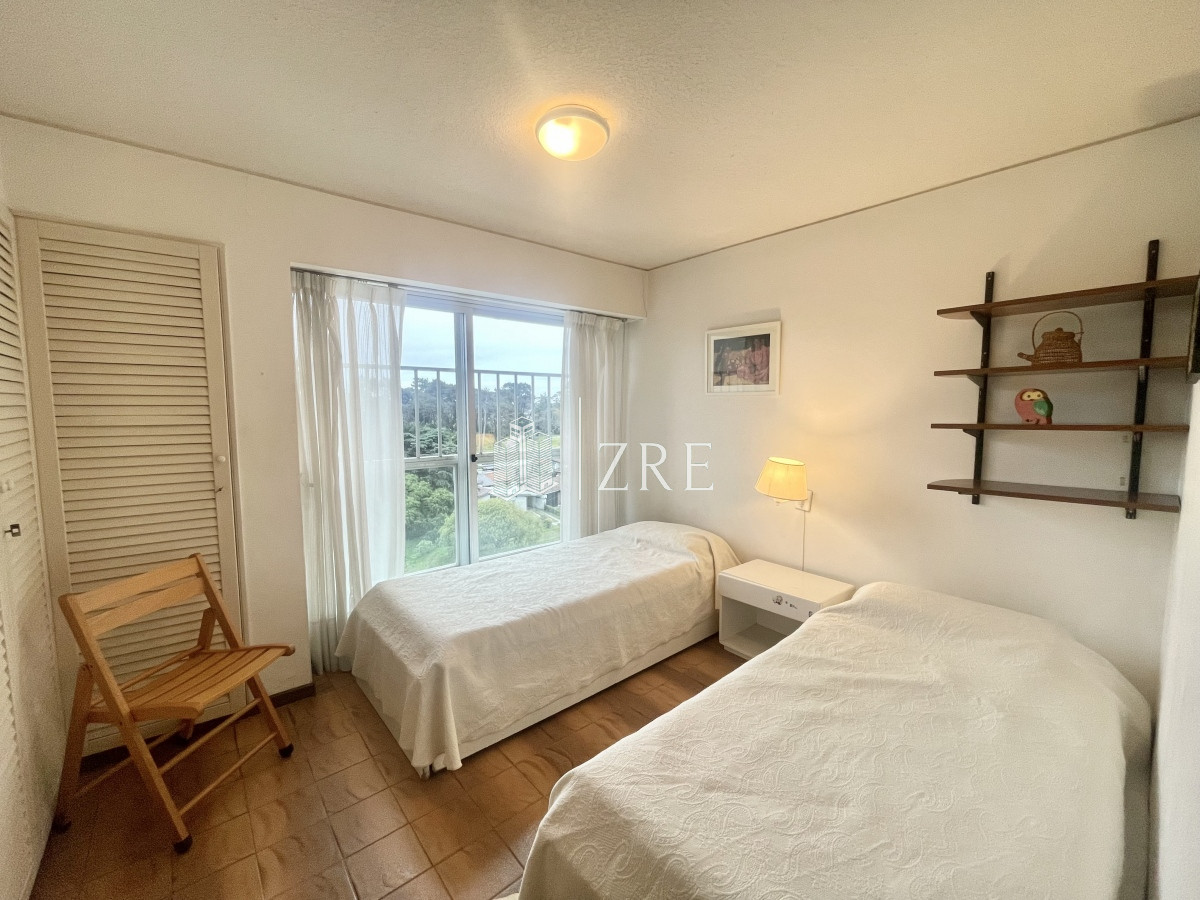 Apartamento ID.190 - Alquiler Departamento - 2 Dormitorios - Roosevelt 