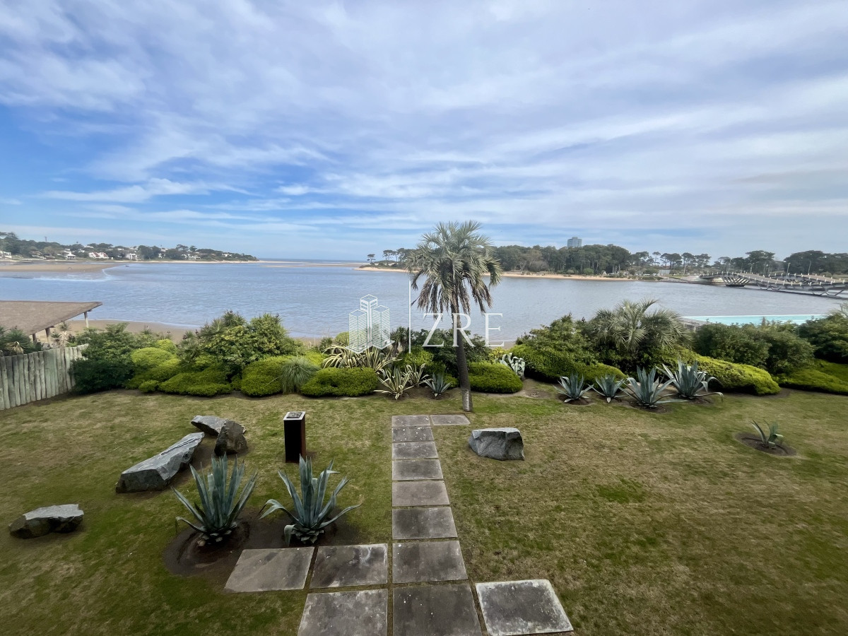 Apartamento ID.534 - Venta apartamento 3 dormitorios. La barra, Punta del Este 