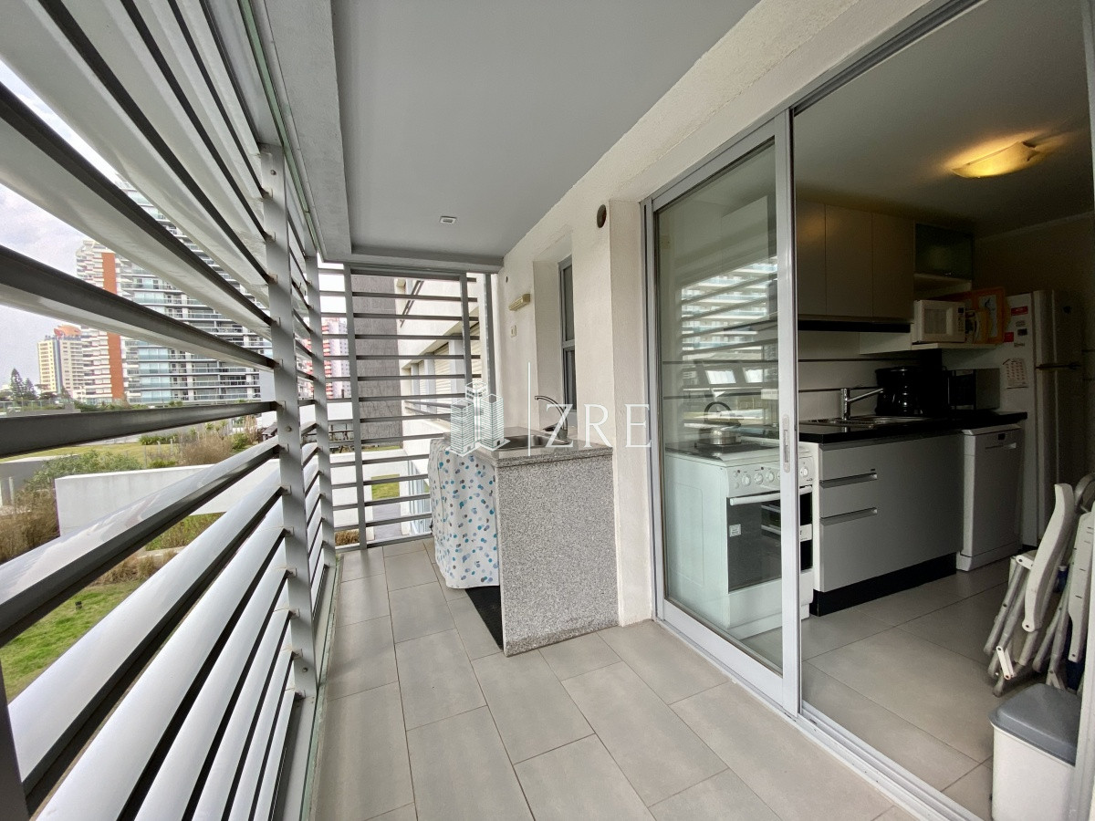 Apartamento ID.902 - Venta apartamento 2 dormitorios Punta del Este