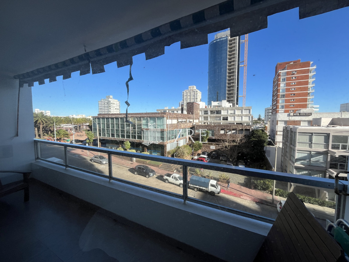Apartamento ID.554 - Venta apartamento, Punta del este, Peninsula 