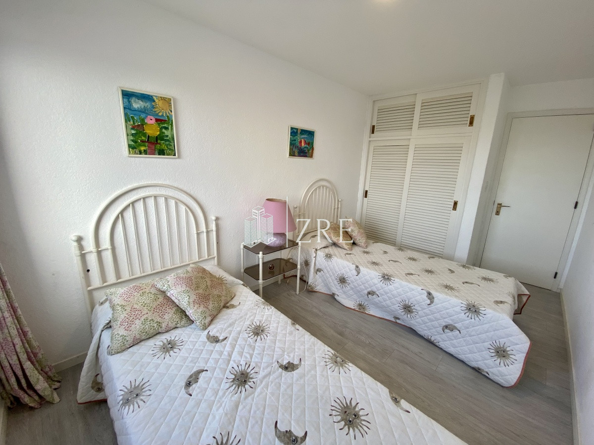 Apartamento ID.349 - Venta Apartamento 3 dormitorios en península Punta del Este 
