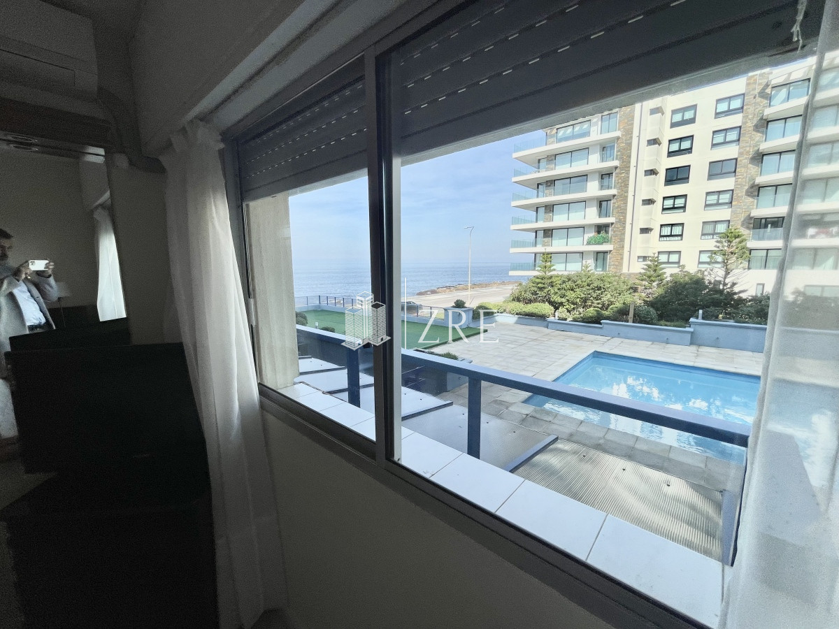 Apartamento ID.215 - Venta apartamento 3 Dormitorios en Península, Punta del Este, Oportunidad!