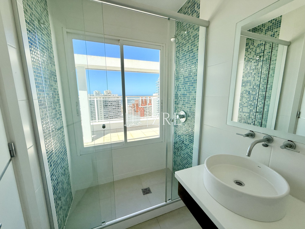 Apartamento ID.783 - Venta Penthouse 3 dormitorios Punta del Este