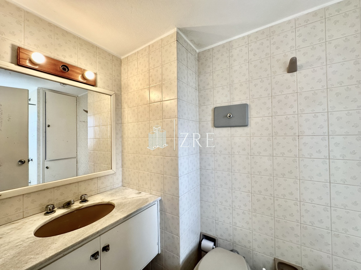 Apartamento ID.801 - Venta Apartamento - 3 Dormitorios 3 Baños - Primera linea Playa Mansa 