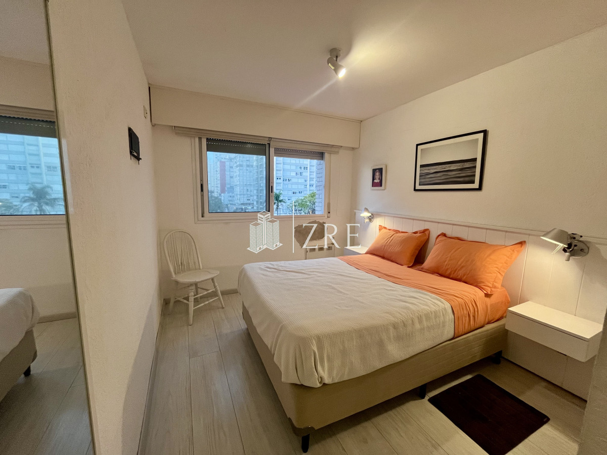 Apartamento ID.691 - Venta apartamento 3 dormitorios. Penisnuala, Punta del Este. 