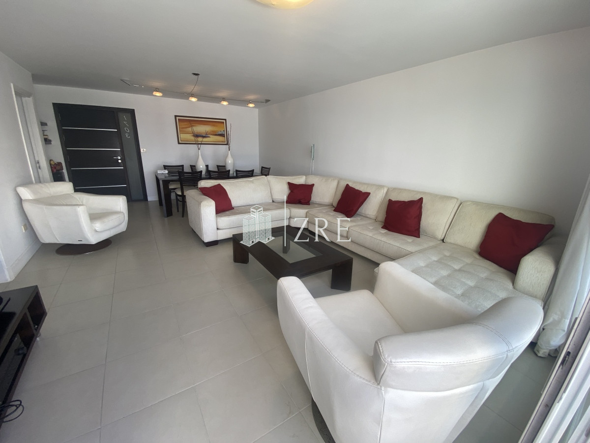 Apartamento ID.783 - Venta Penthouse 3 dormitorios Punta del Este