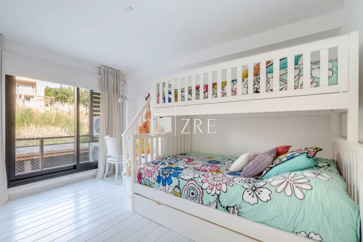 Apartamento ID.269 - Venta apartamento 3 dormitorios más dependencia Punta Ballena 
