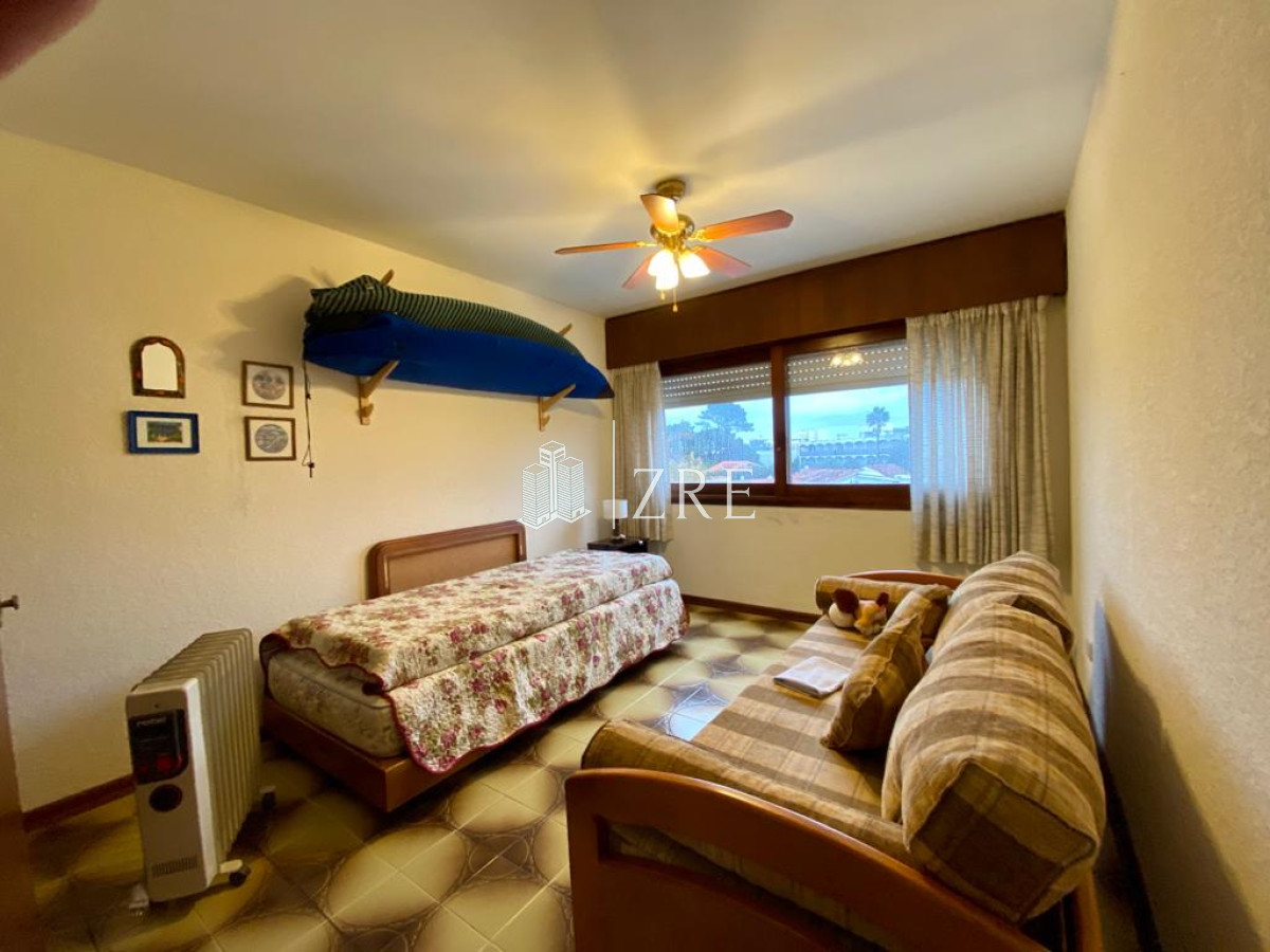 Apartamento ID.514 - Venta apartamento en playa mansa, Punta del Este