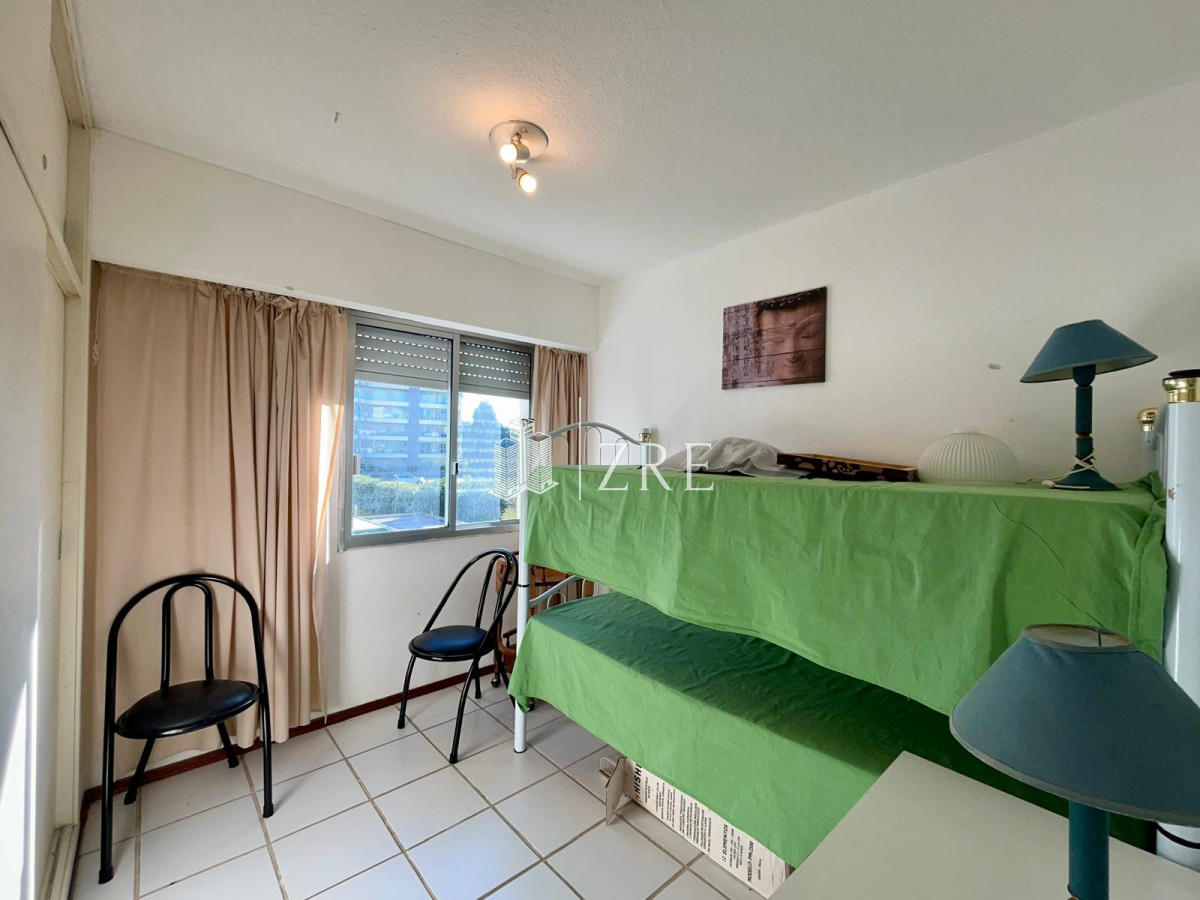 Apartamento ID.866 - Venta apartamento dos dormitorios. Aidy grill. Punta Del Este.